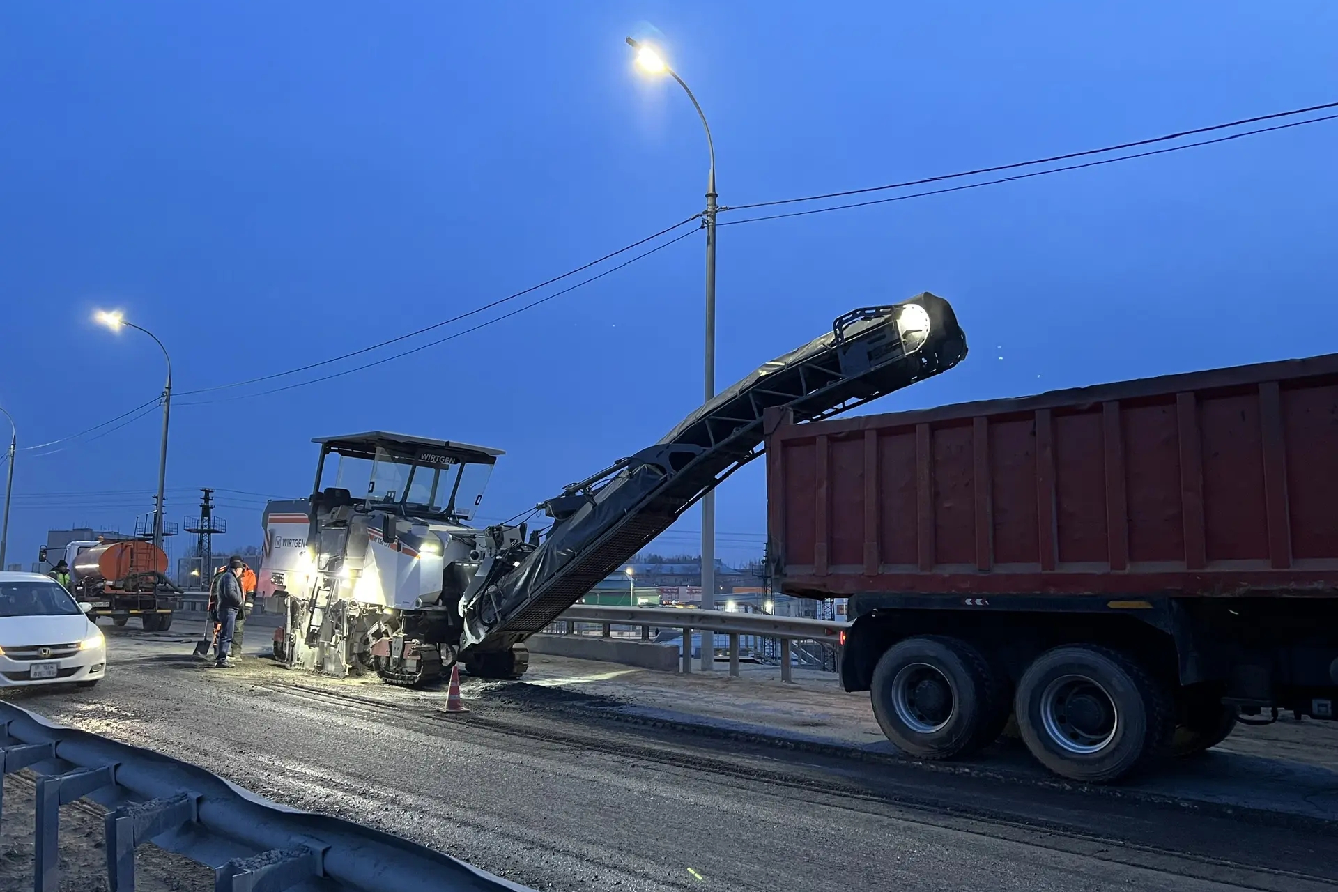 Первый этап ямочного ремонта дорог проходит в городе Обь