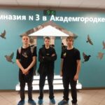 Трое школьников из Оби пробились в топ-10 на областном первенстве по дрон-рейсингу