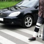 Суд взыскал 200 тысяч рублей с водителя без прав за наезд на пенсионерку в Оби
