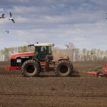 Более 200 предприятий и 500 фермерских хозяйств завершили сев в регионе к 10 июня