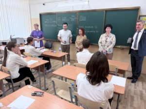 Основной период ОГЭ стартовал в Новосибирской области 2 июня для 38 тысяч школьников