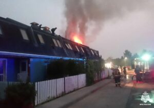 Крупный пожар в “Пригородном просторе” под Новосибирском тушили шесть часов