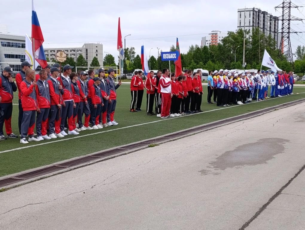 Свыше 100 спортсменов с ментальными особенностями здоровья вышли на старт «Первых настоящих игр» в регионе