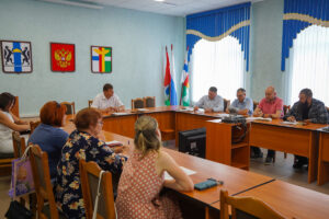 Отремонтируют дорогу и проведут новый водопровод на севере города Обь