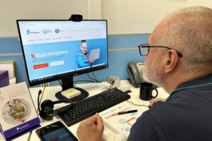 Сибирские пенсионеры говорят «спасибо» интернету