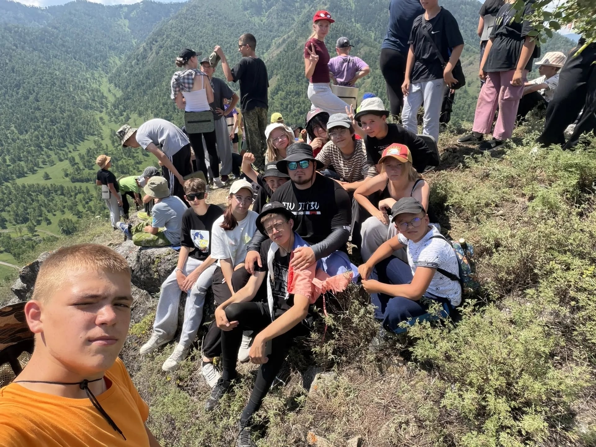 Обчане в Эдигане: неделя в горах без гаджетов научила школьников дружбе