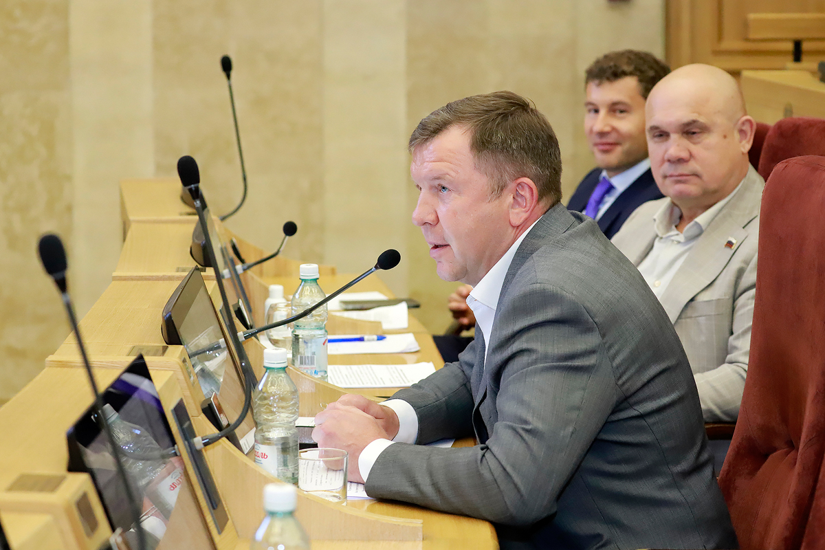 В Новосибирской области утвердили программу наказов на 443 млрд рублей