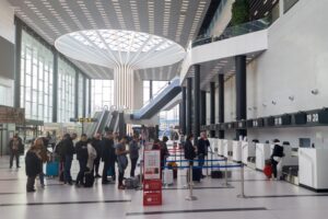 Дело о незаконном вывозе валюты через Толмачёво передали в Обской городской суд