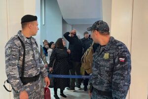 Из Новосибирской области выдворили 1,5 тысячи мигрантов за границу