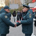 Александр Куренков вручил награды сотрудникам МЧС на открытии части в Кольцово