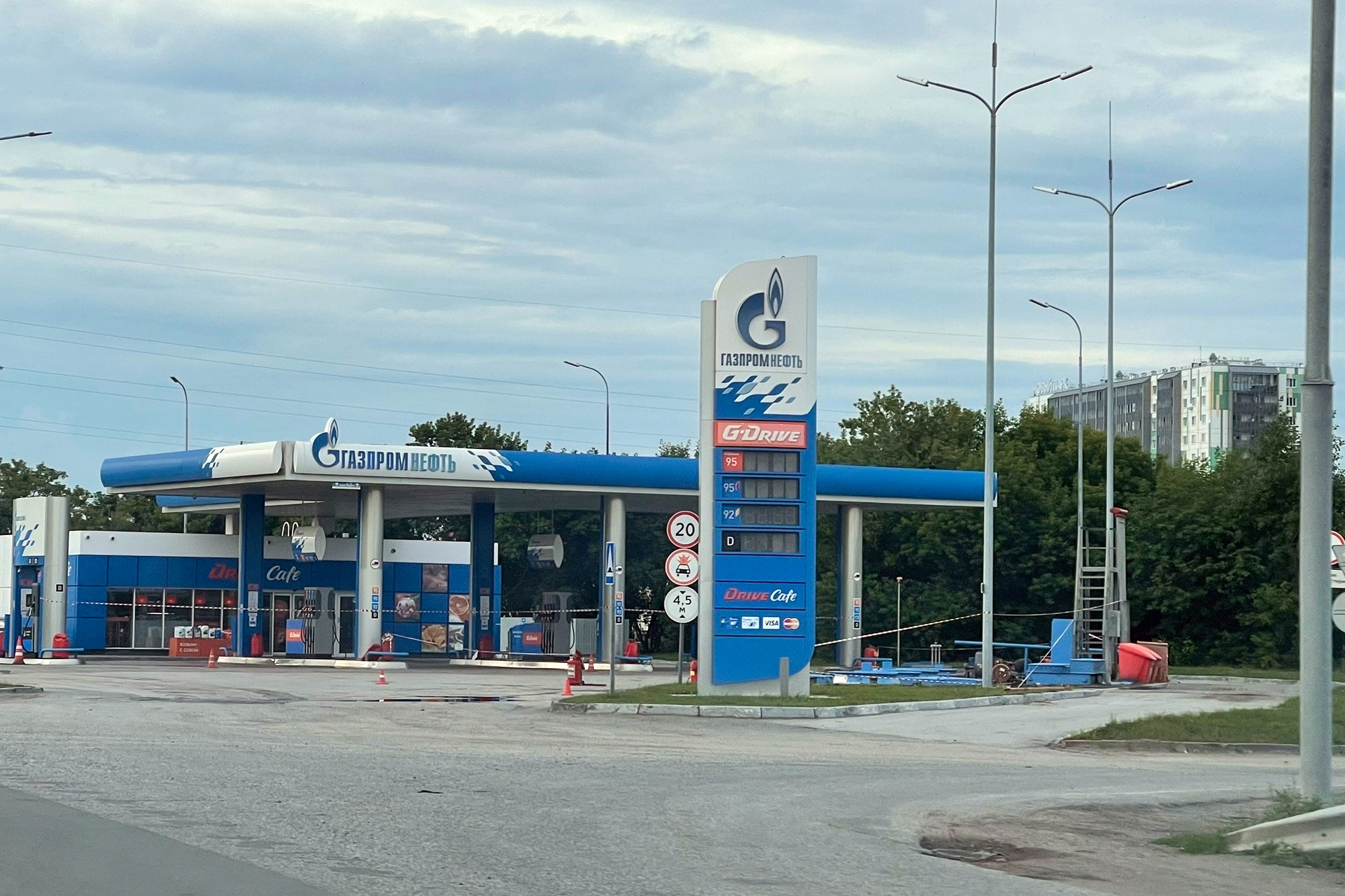 В Оби назвали АЗС с бензином и дизелем на утро 16 октября